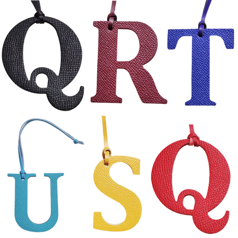 Women Accessories Name In English - Chữ Cái Tiếng Anh Q R
