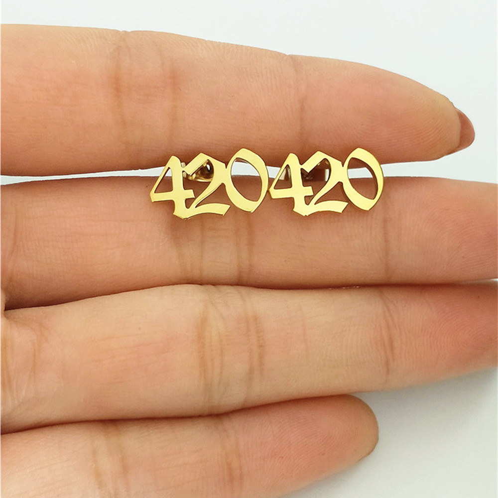 Custom Old English Number Stud - đánh giá và giá Women Accessories Name In English