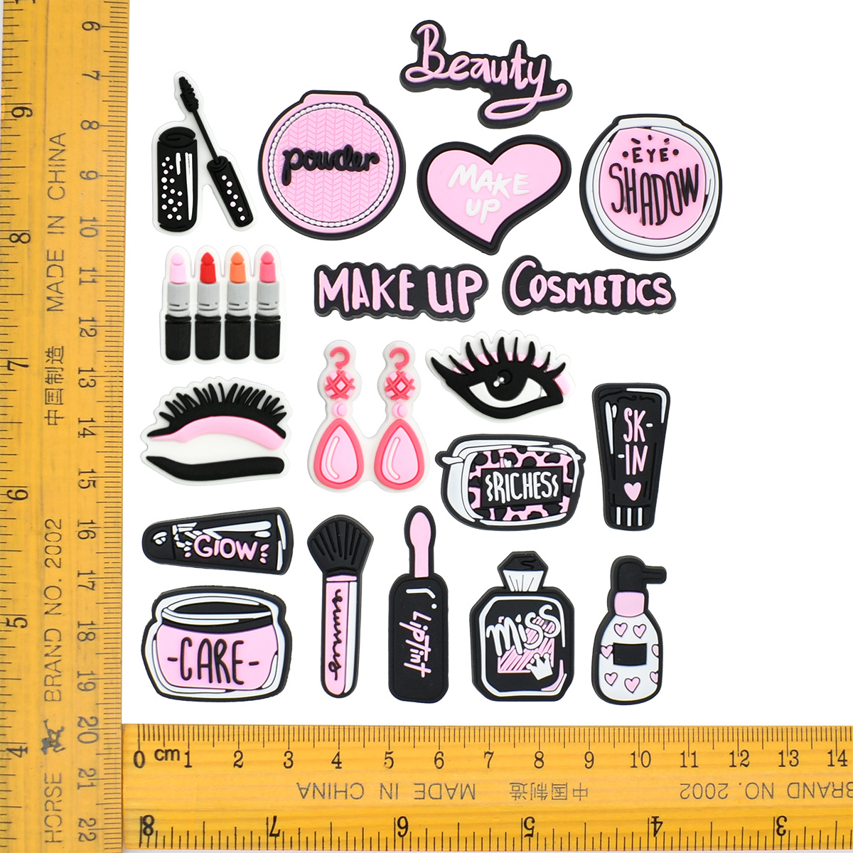 Pink Beauty Makeup Shoe Charms - đánh giá và giá Women'S Accessories Crocs